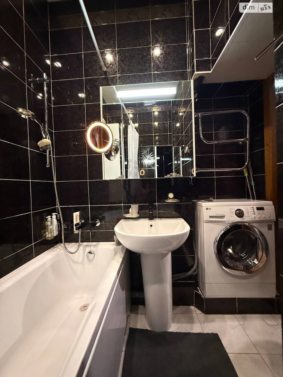 Apartment for Sale - Nabrezhna