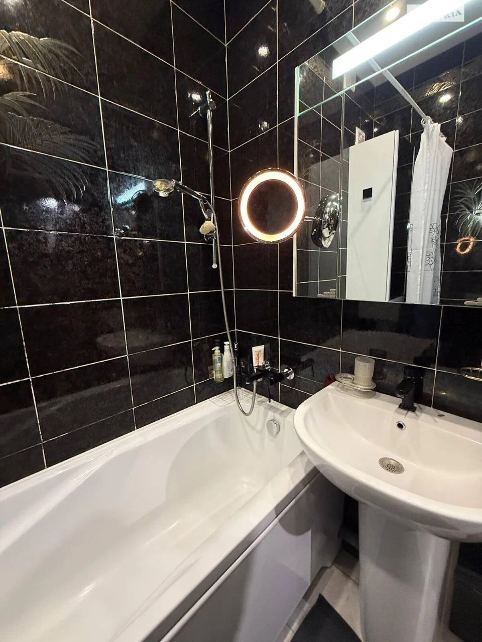 Apartment for Sale - Nabrezhna