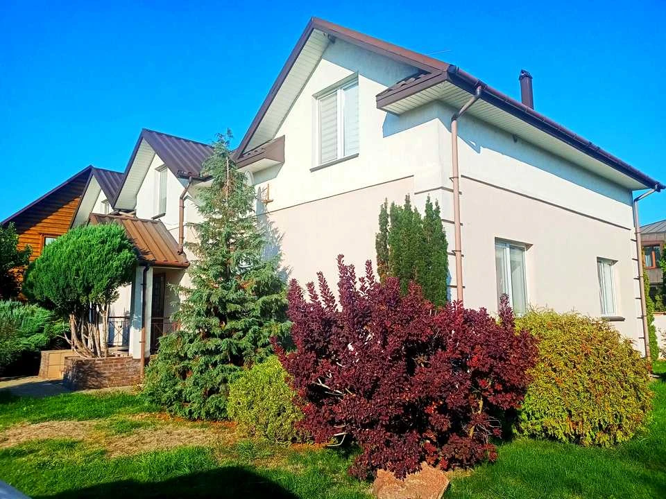 House. Kyiv, Ranks