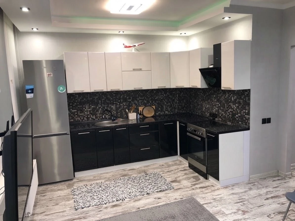 1-room apartment in residential complex "34 Zhemchuzhina" in Primorsky district, renovated