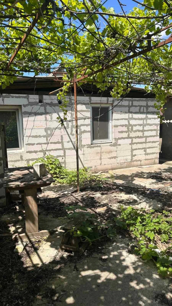 Продам будинок з ділянкою на Слободці