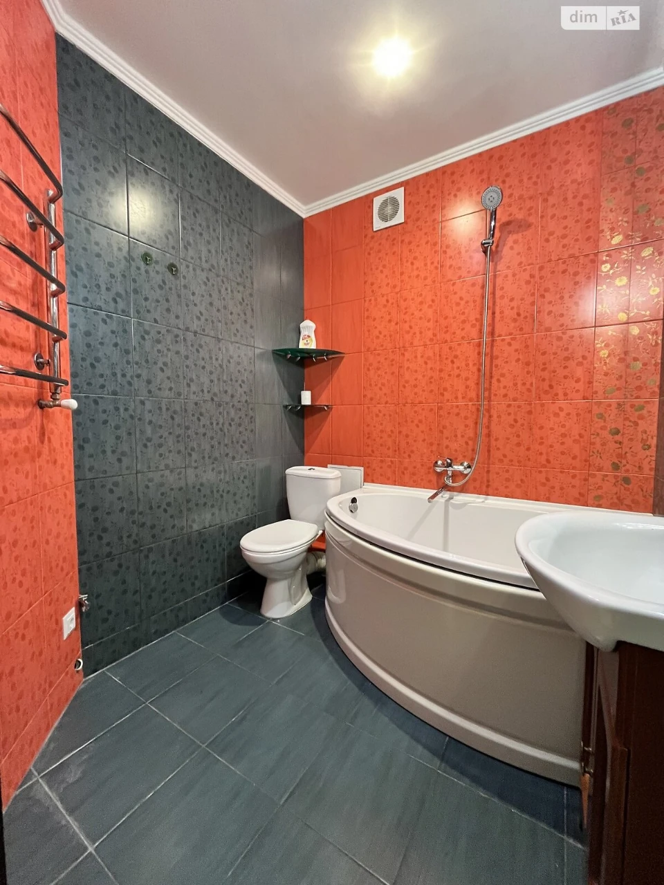 Sale of Apartment on Ozerna