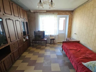 Продам 1-но квартиру низ пр. Поля / Кирова