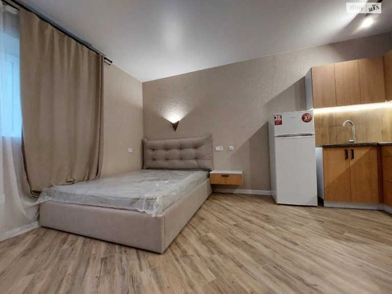 Long-Term Rental Apartment, Podilsky