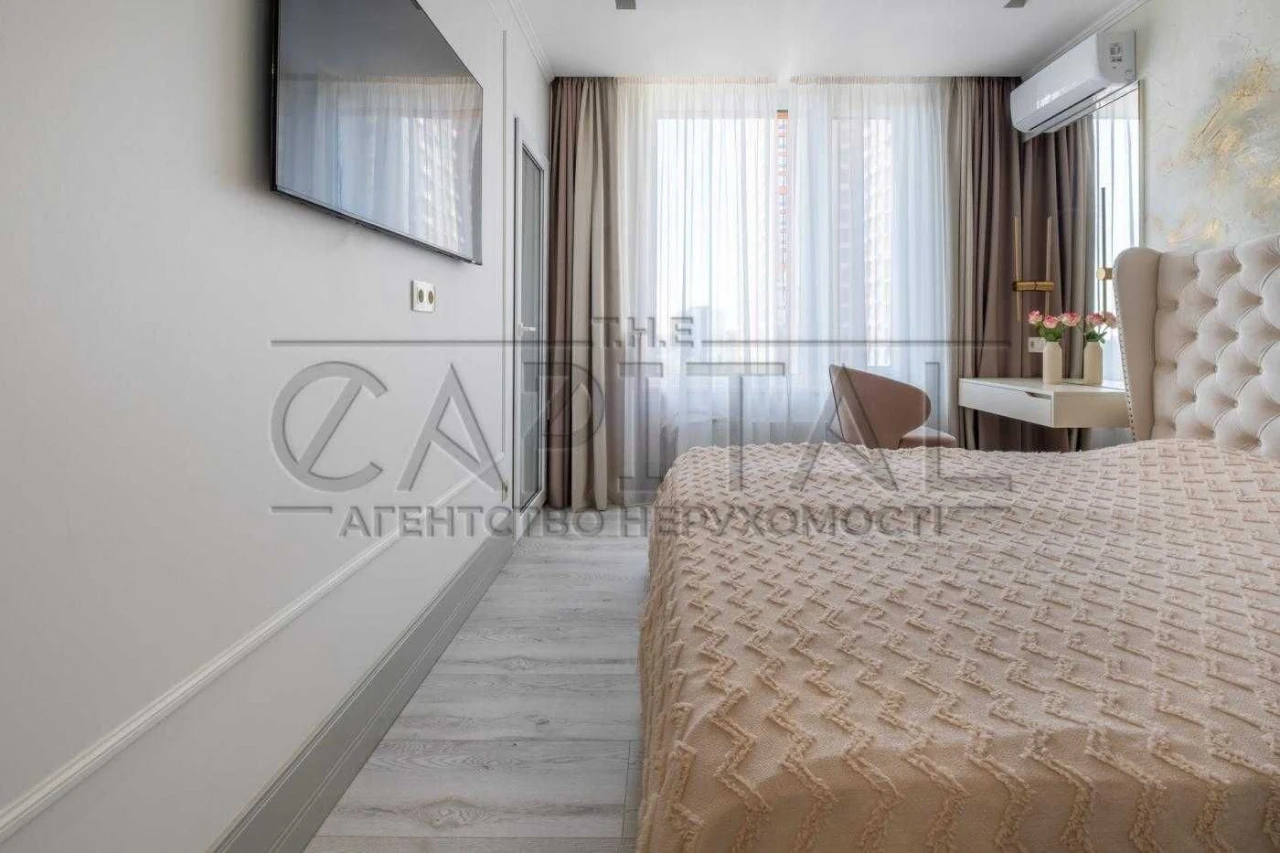 BEST PRICE! Sale of a one-bedroom apartment with DESIGNER renovation