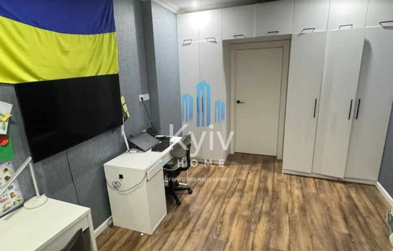 Apartment for Sale: "Zarechny" Residence, 2nd Floor, 78m² near Metro