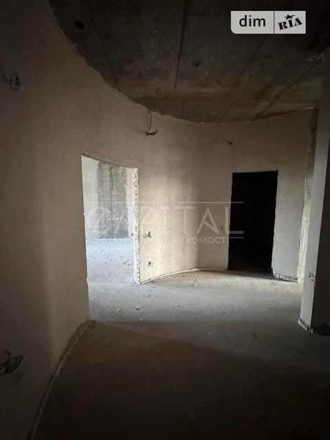 Sale of 3-room apartment 117 sq. m. on Konovaltsya Yevhena 36V street •