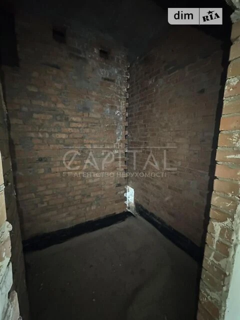 Sale of 3-room apartment 117 sq. m. on Konovaltsya Yevhena 36V street •