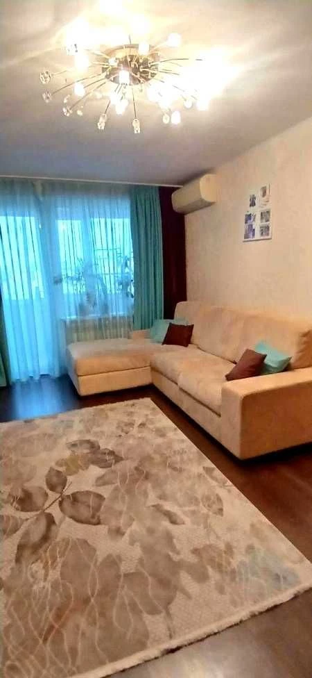 Продається 3-кімнатна квартира, проспект Аерокосмічний, м. Левада, 3/9