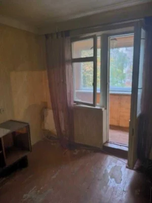 Продається 3-кімнатна квартира на проспекті Байрона