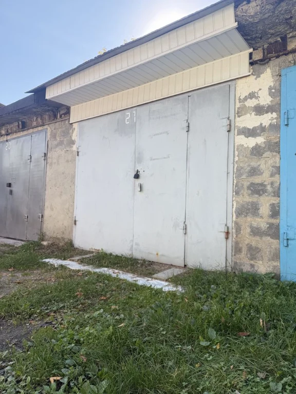 Продам гараж Борщагівка Крістал