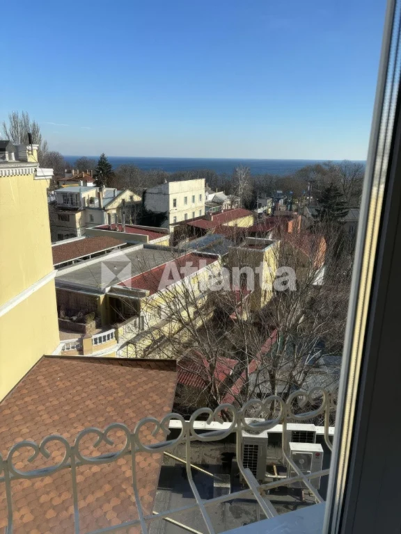 2-room apartment with TERRACE and direct sea view in ЖК Paris