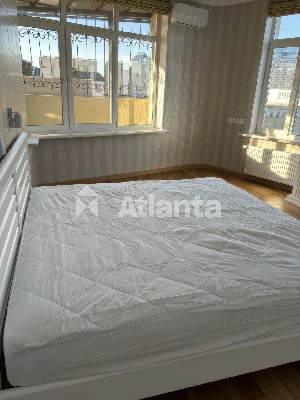 2-room apartment with TERRACE and direct sea view in ЖК Paris