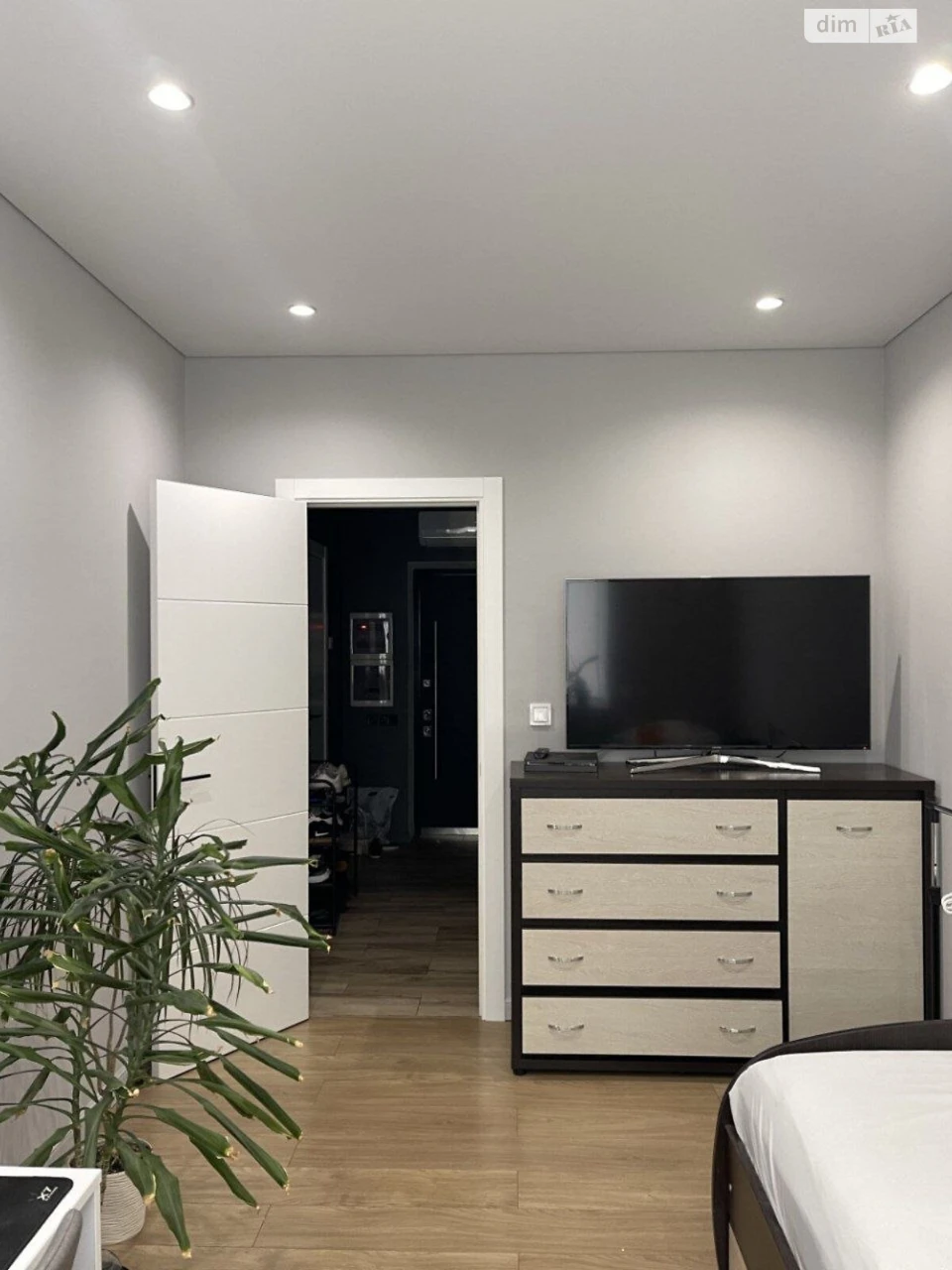 Apartment for Sale - Kotvys'ke Town