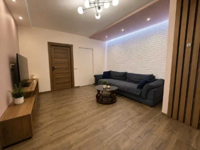 Продается 3к квартира 84к.м. с ремонтом, Бородинская 1В, 4эт