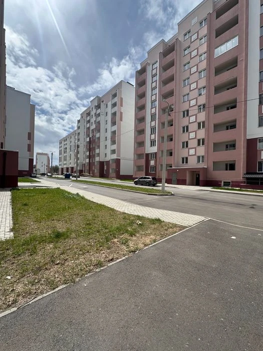 For sale apartment 54 m2 in a new building near the lake