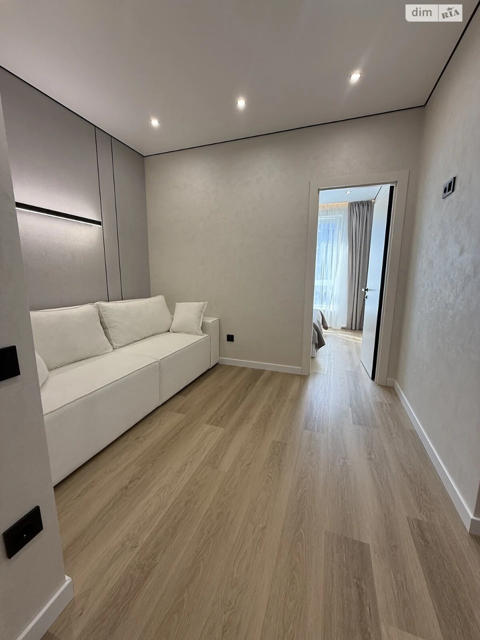 Apartment for Sale: Княгинин