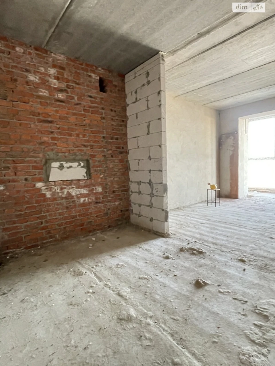 Apartment for Sale - Train Station