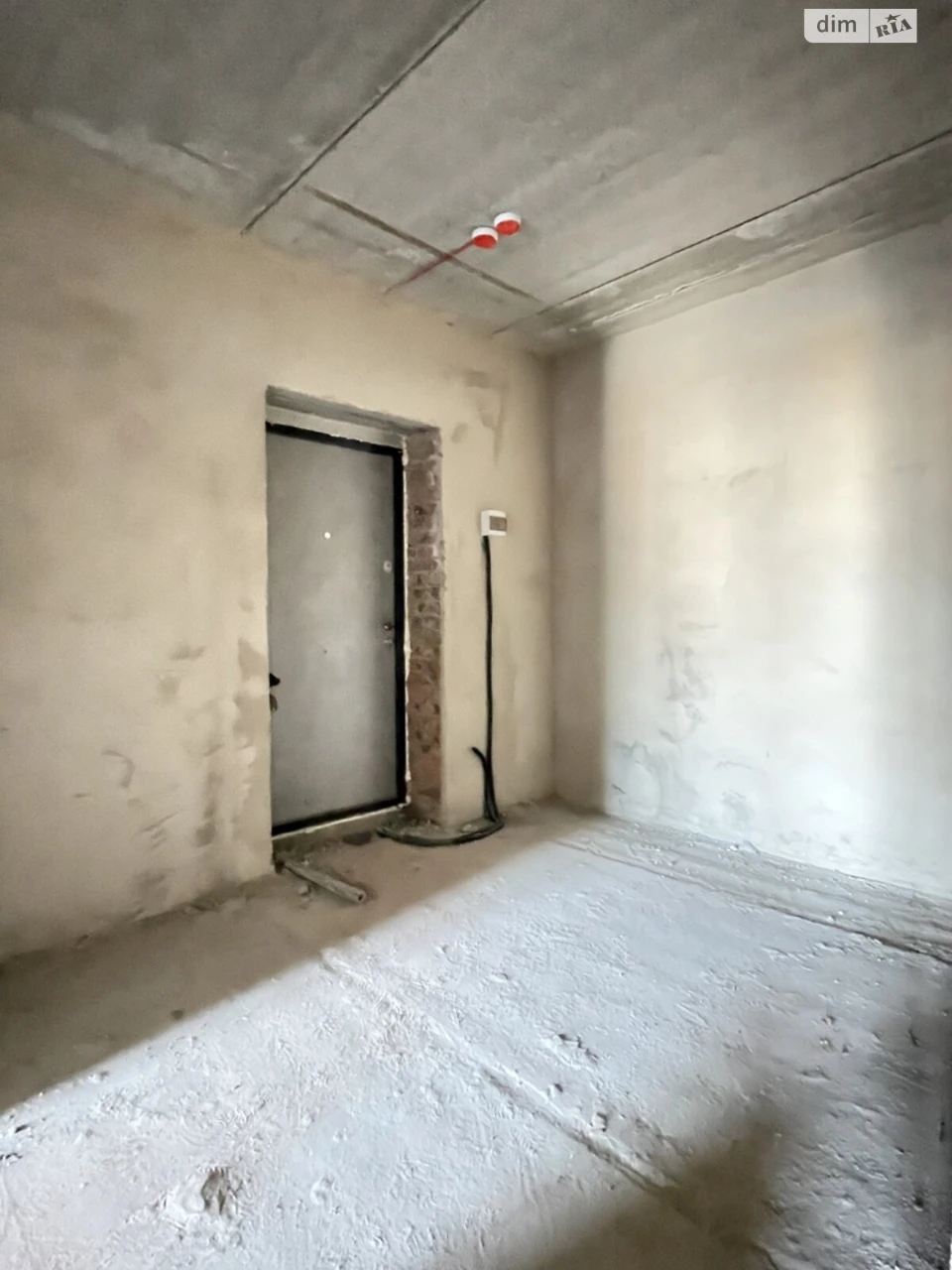 Apartment for Sale - Train Station