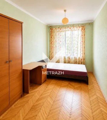 93837 | Продається теплу квартиру, 3 кімнати, Бульвар Юр'єва, Нові будинки