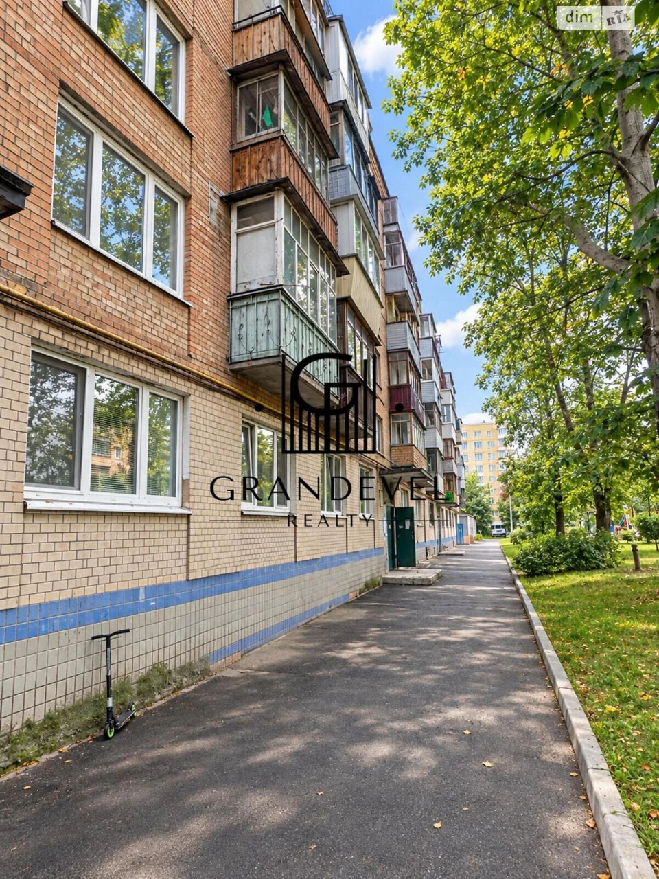 Продажа Квартиры Голосеевский