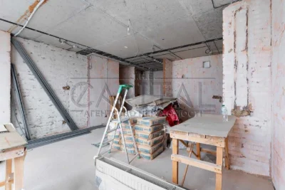 Wonderful view! Selling a 3-bedroom apartment WITHOUT renovation