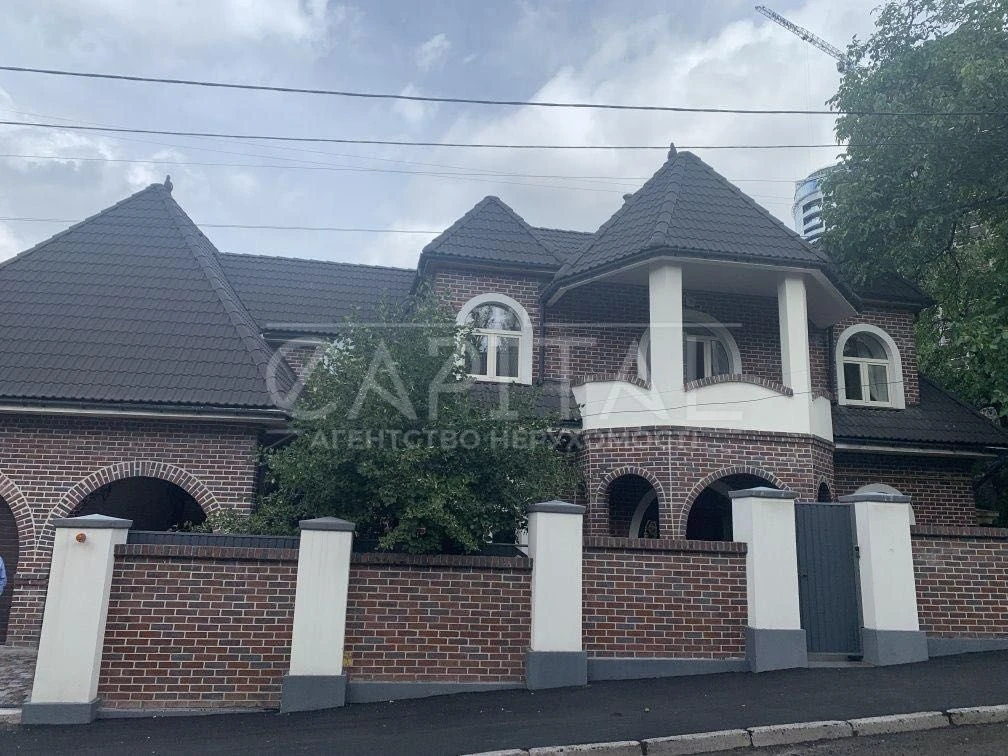 Продаж преміального будинку 467 кв.м. ЦЕНТР ГАЗ КОТЕЛ УКРИТТ