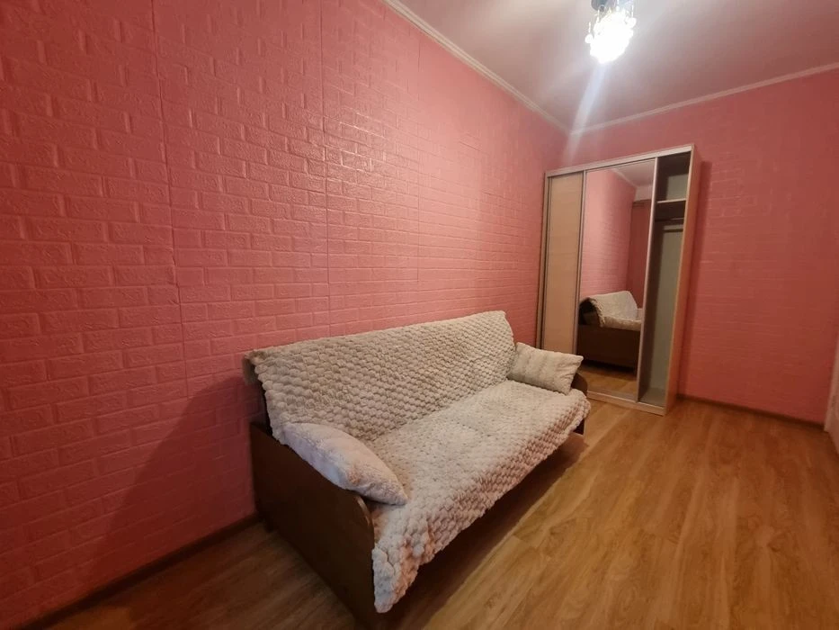 2-room apartment for sale, Kerchenska Street 11, Sevastopolskaya Square