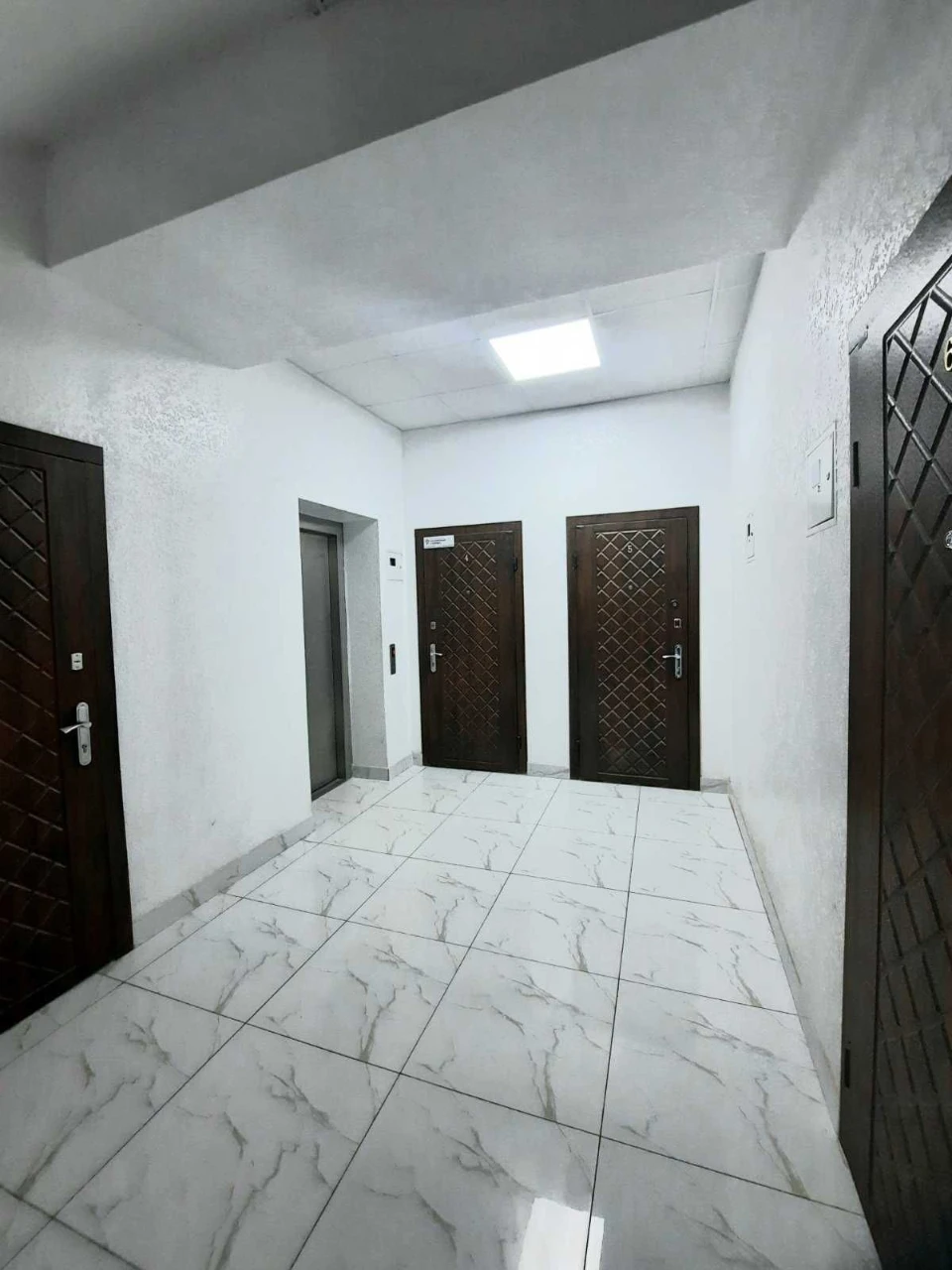 For Sale: 1-bedroom apartment. New building. 5 Fontana.