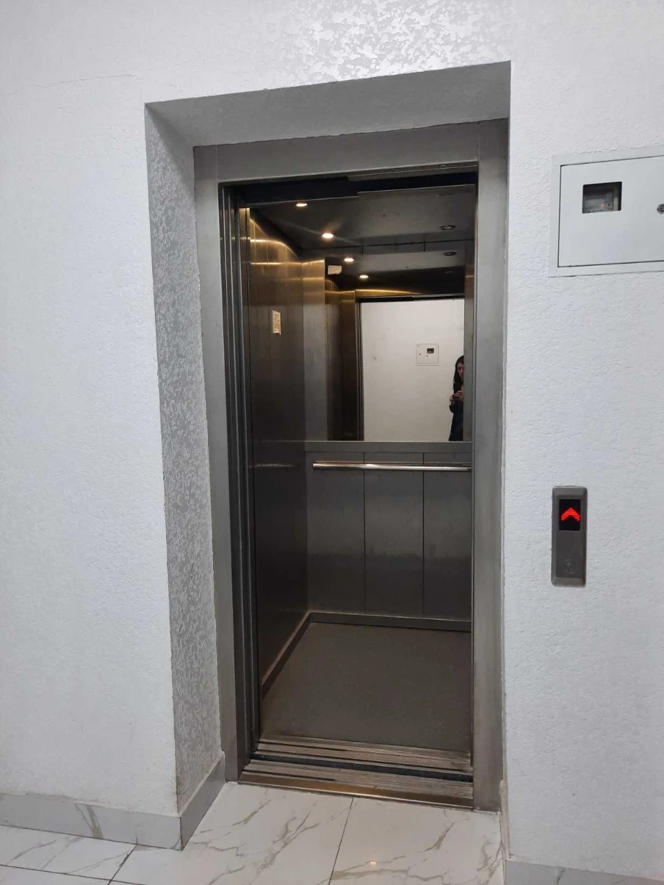 For Sale: 1-bedroom apartment. New building. 5 Fontana.
