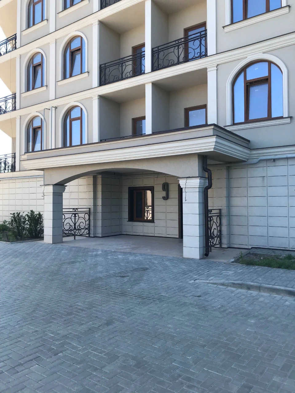 Продам 1 ком. квартиру  в сданном доме Газ  500 м к морю