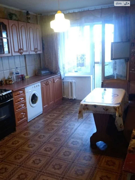 Просторная 4-комнатная квартира 90 м² на Махачкалинской — 2-й этаж
