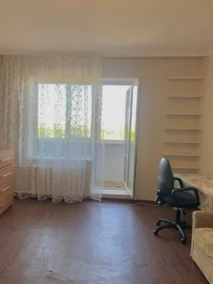 Spacious 1-bedroom apartment in Cheremushki, 48.5 m², gas house