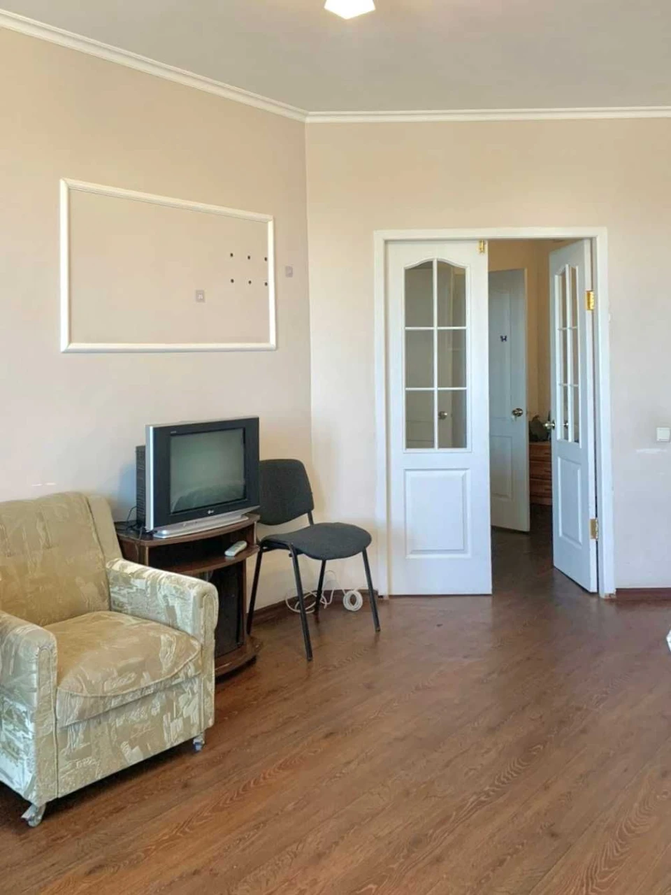 Spacious 1-bedroom apartment in Cheremushki, 48.5 m², gas house