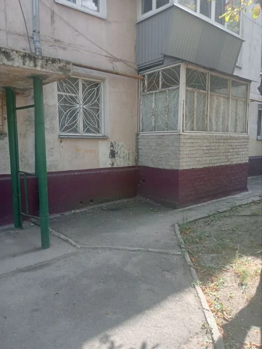 I will sell a 2-room apartment. 1/5, with a balcony.
