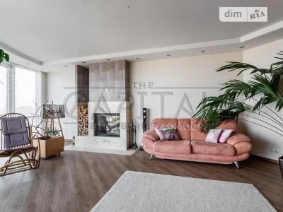 Sale of 4-room apartment 163 sq. m on Holosiivskyi Avenue 30-B •