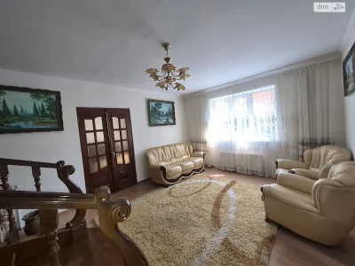Продаж Дім