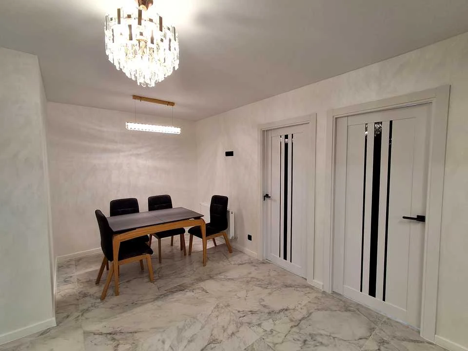 Apartment. Ternopil, Zlukyi Prospekt