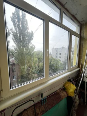 Пролам 1 кім квартиру в центрі міста