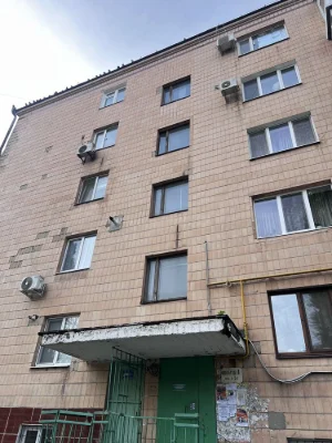 Пролам 1 кім квартиру в центрі міста