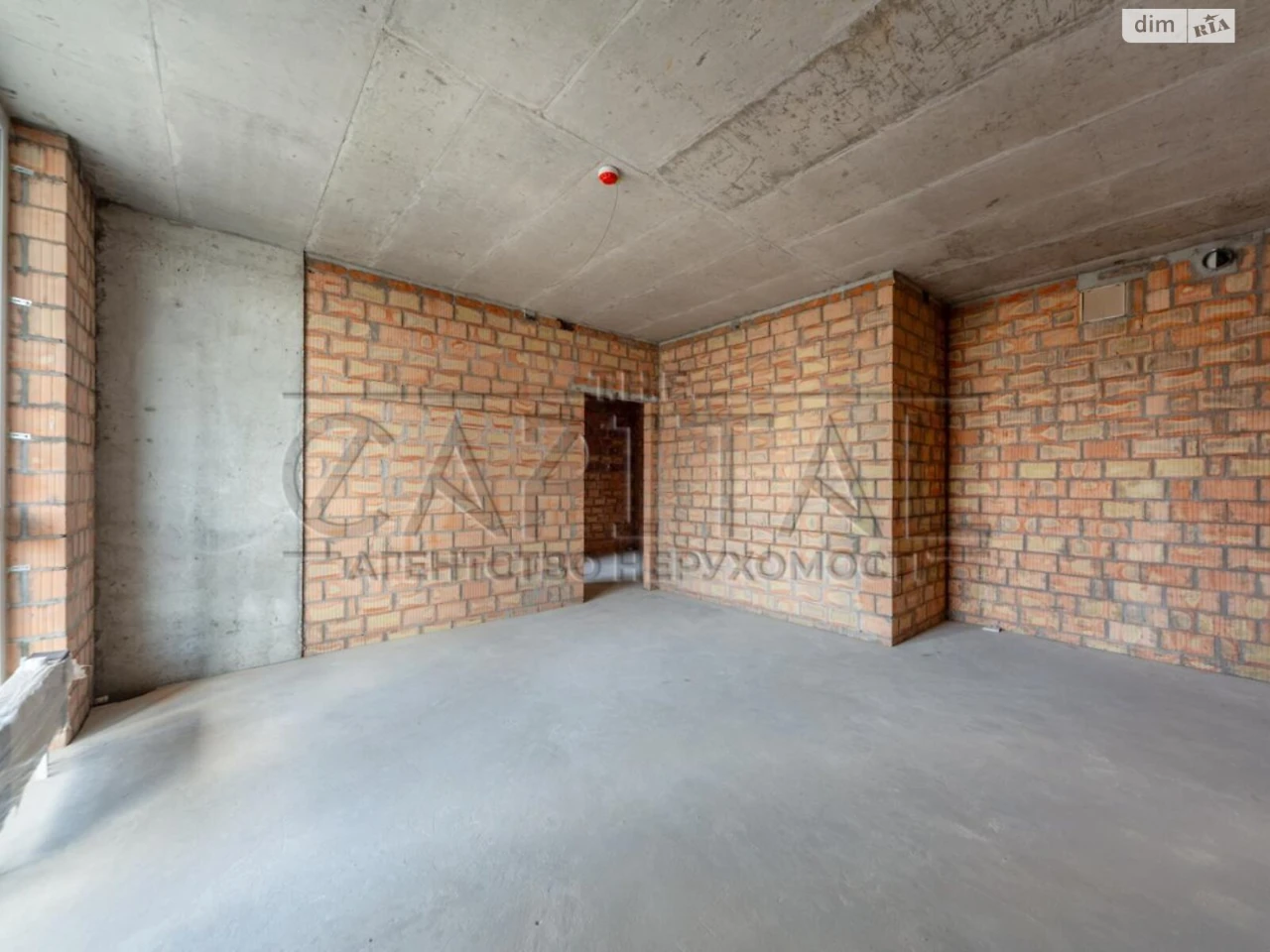 Apartment for Sale - Sapernoye Pole