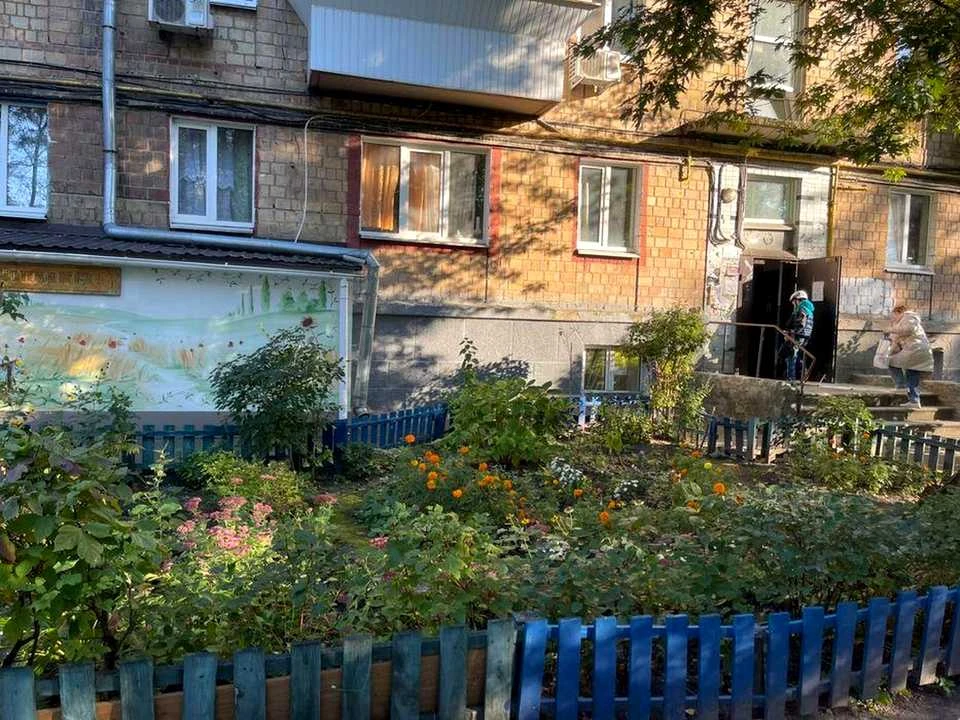 Apartment. Address: Vyradnyi Prospect