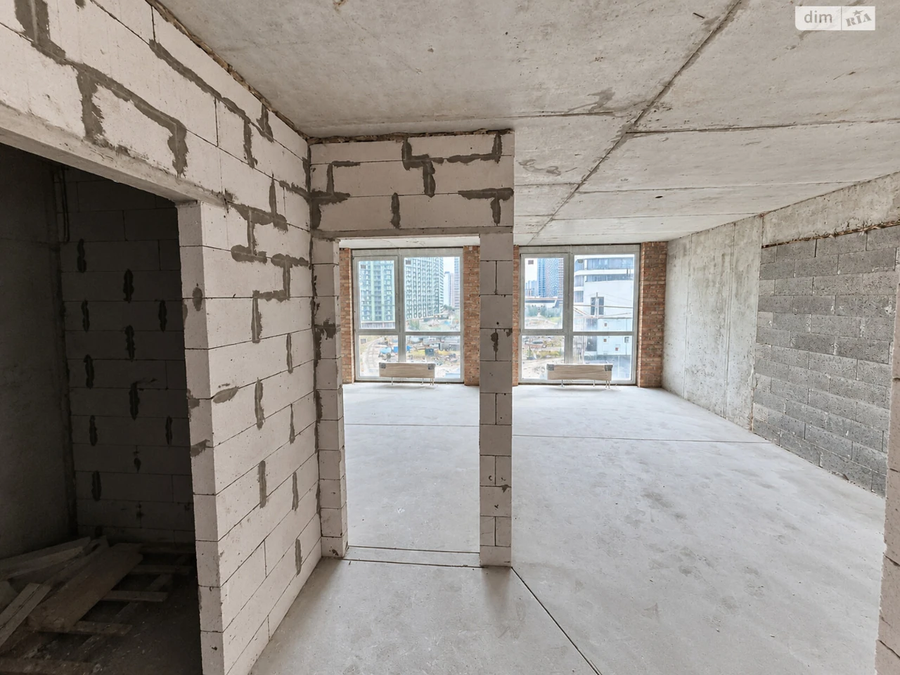 Apartment for Sale in Berezhky