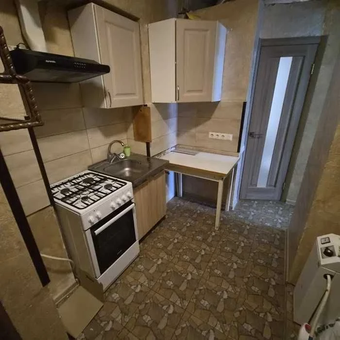 Продам 2-комнатную квартиру на Молдованке