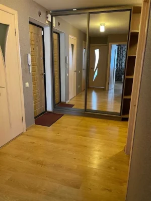 3-bedroom apartment with renovation and parking space