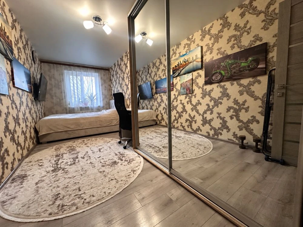 3-комнатная квартира 58 м² на 7 станции "Фонтан"
