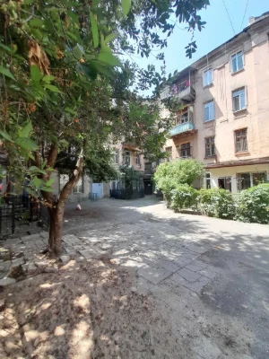 For Sale – 2-room apartment. Center. Square.