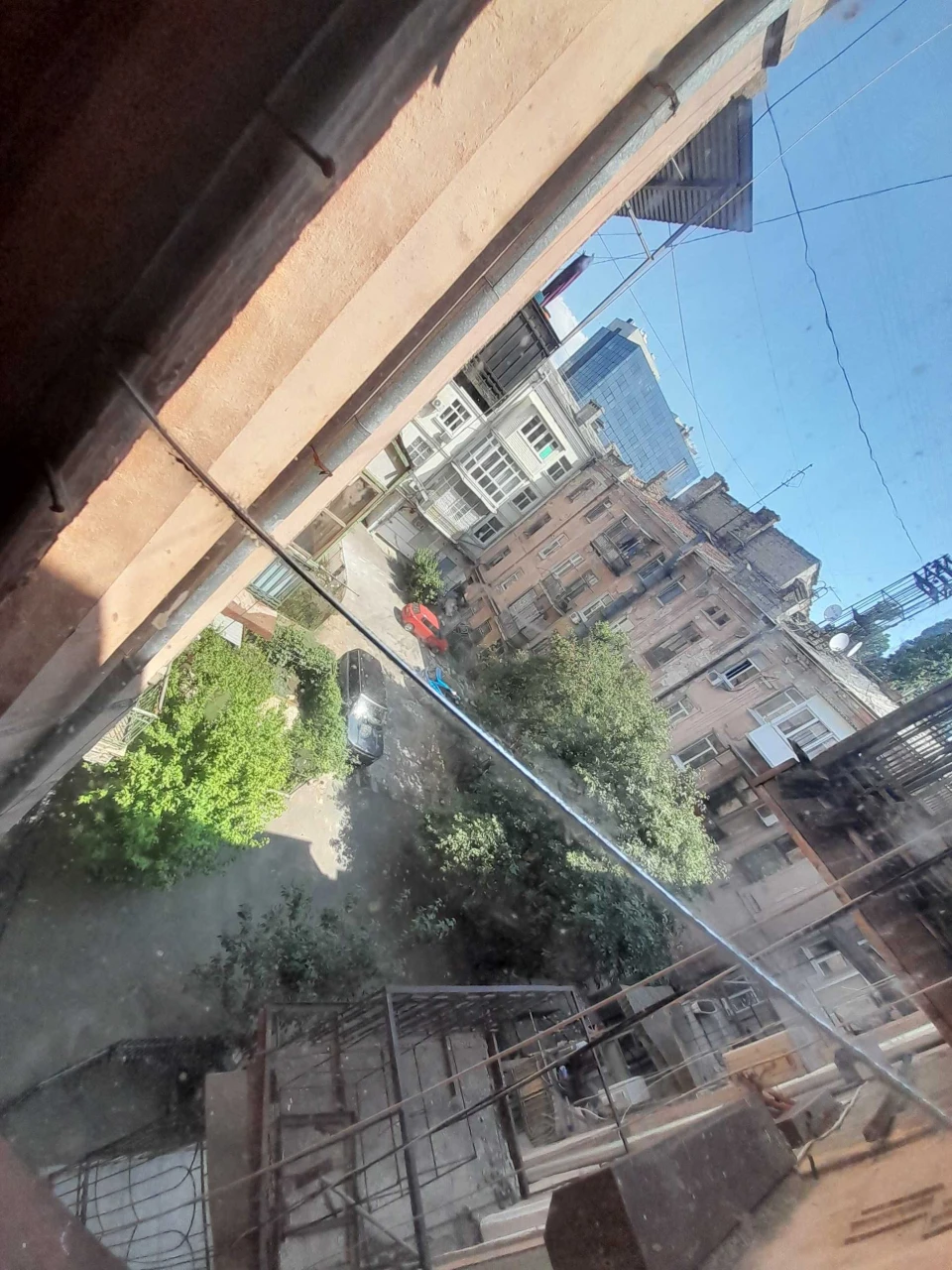 For Sale – 2-room apartment. Center. Square.