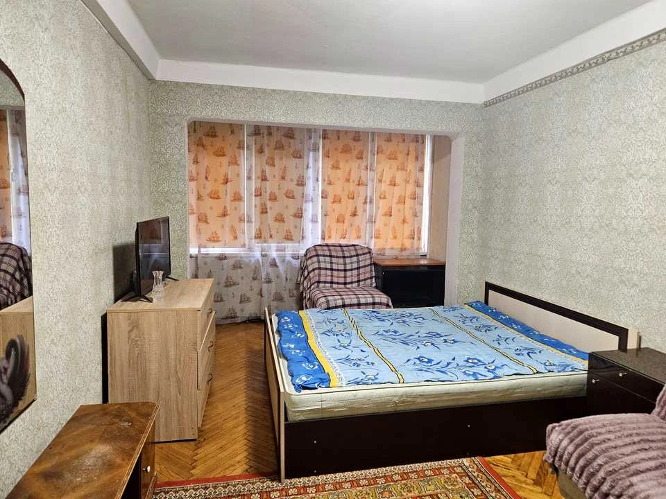 Квартира. Киев, Политехнический проезд.