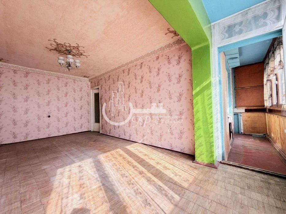 WITHOUT % Selling 2 rooms = 47.5 sq. m. for renovation Kubanskaya Ukrainy, 3